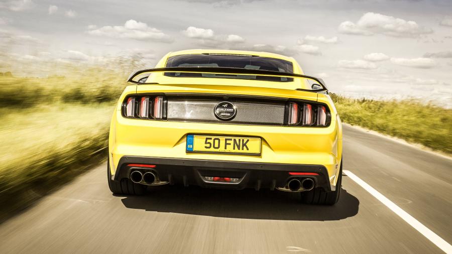  Ford Mustang CS700 by Clive Sutton 2016 года  (фото 8 из 19)